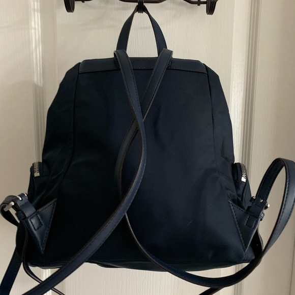 Michael Kors cargo flap backpack - Picture 4 of 9